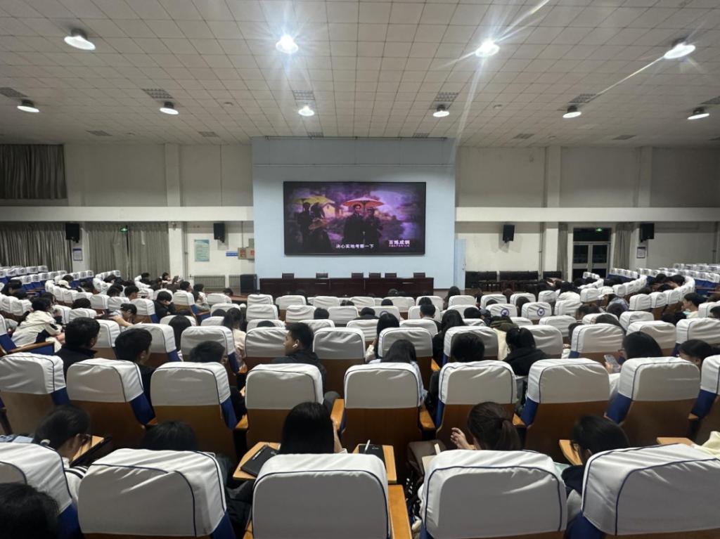 多元聯動育心靈，文化潤心助成長——高校多學院心理健康主題教育與文化藝術交流活動策劃